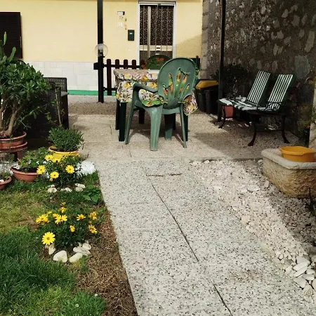 Holiday home La Casina Gialla *